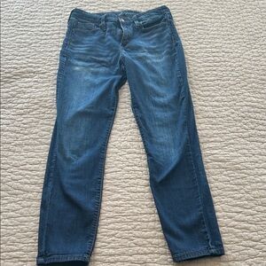 Universal Thread Light Blue Denim Jeans